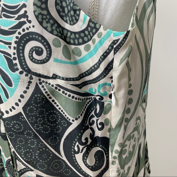 BRUPHILS Women's Green Geometric Sleeveless Silk Top V-Neck Ribbon Tie Sz 44 L - Picture 7 of 7